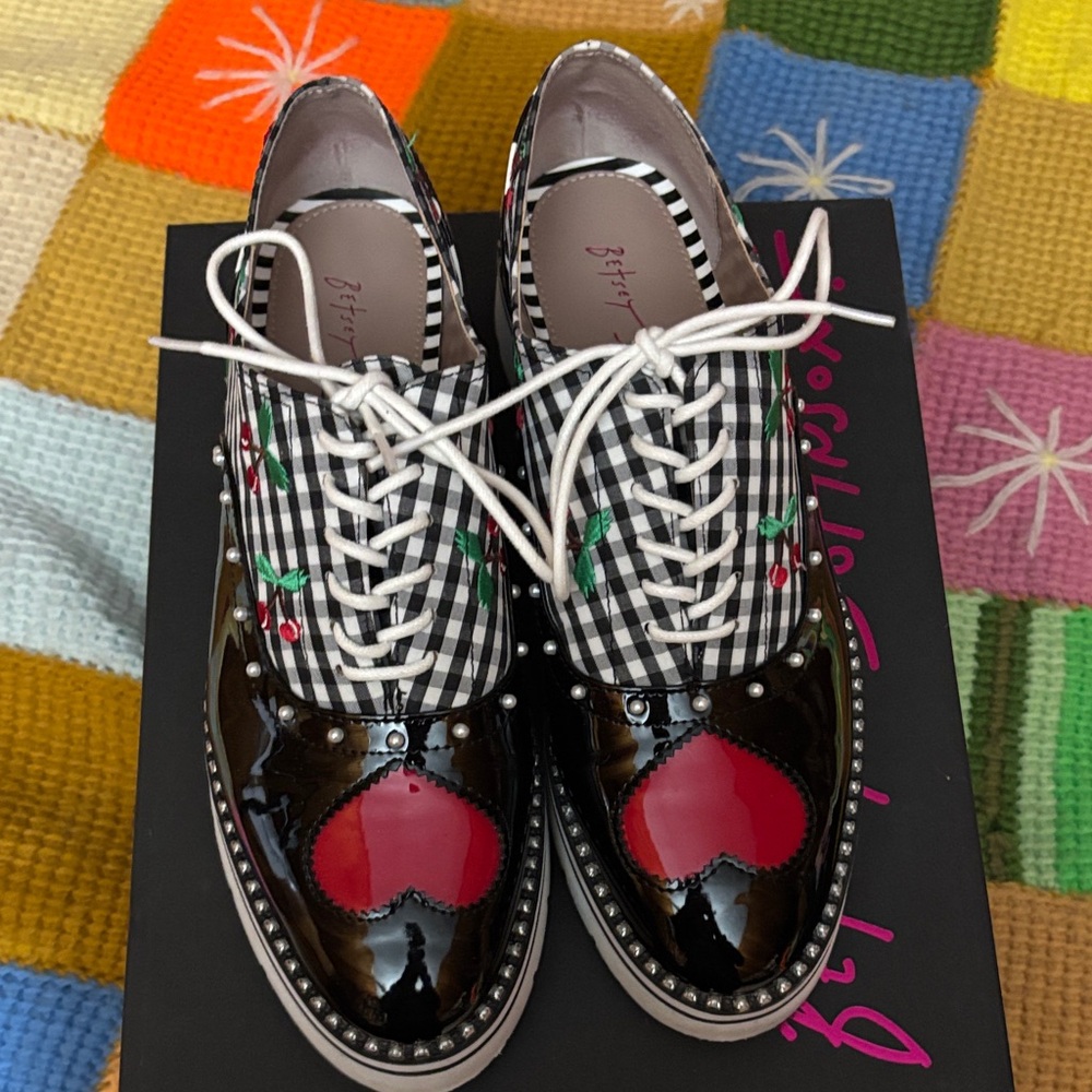 Betsey Johnson Black and Red Flats with Gingham Pattern w/Box